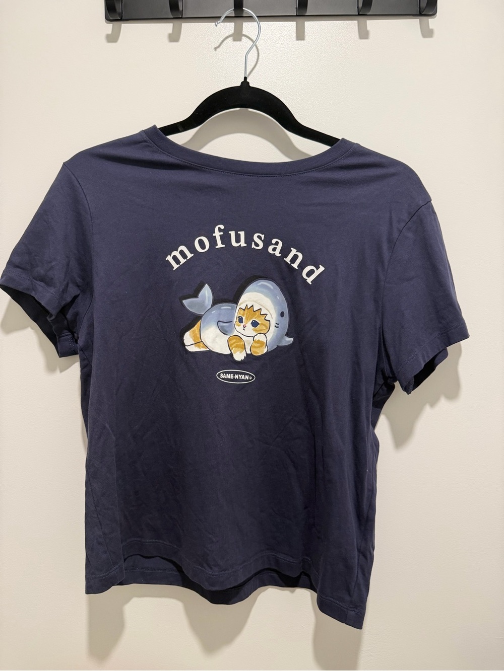 Uniqlo Mofusand Graphic T-Shirt